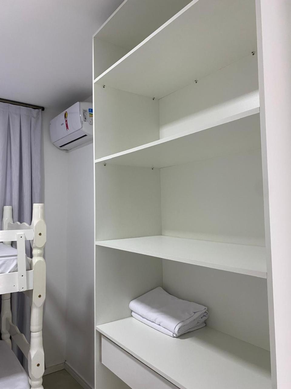 Villa Residencial Com Piscina Possui Jacuzzi Aquecida Com Hidromassagem à Bombinhas Extérieur photo
